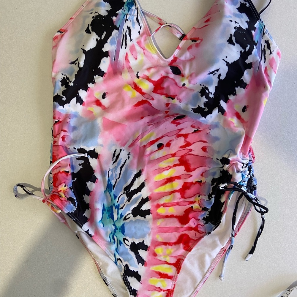 One piece swimsuit
